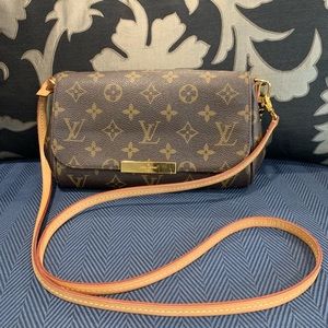 Louis Vuitton Favorite PM Monogram (Discontinued)